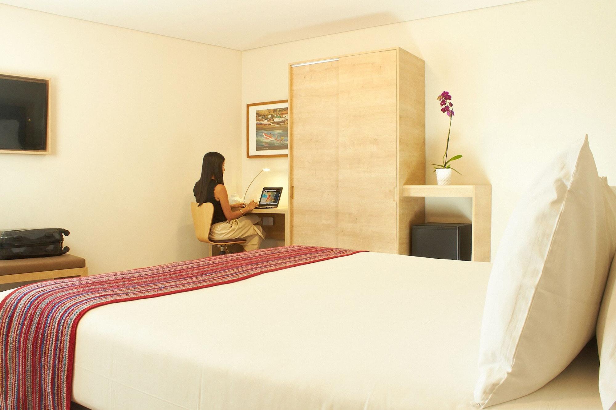 Hotel Estelar San Isidro Лима Экстерьер фото