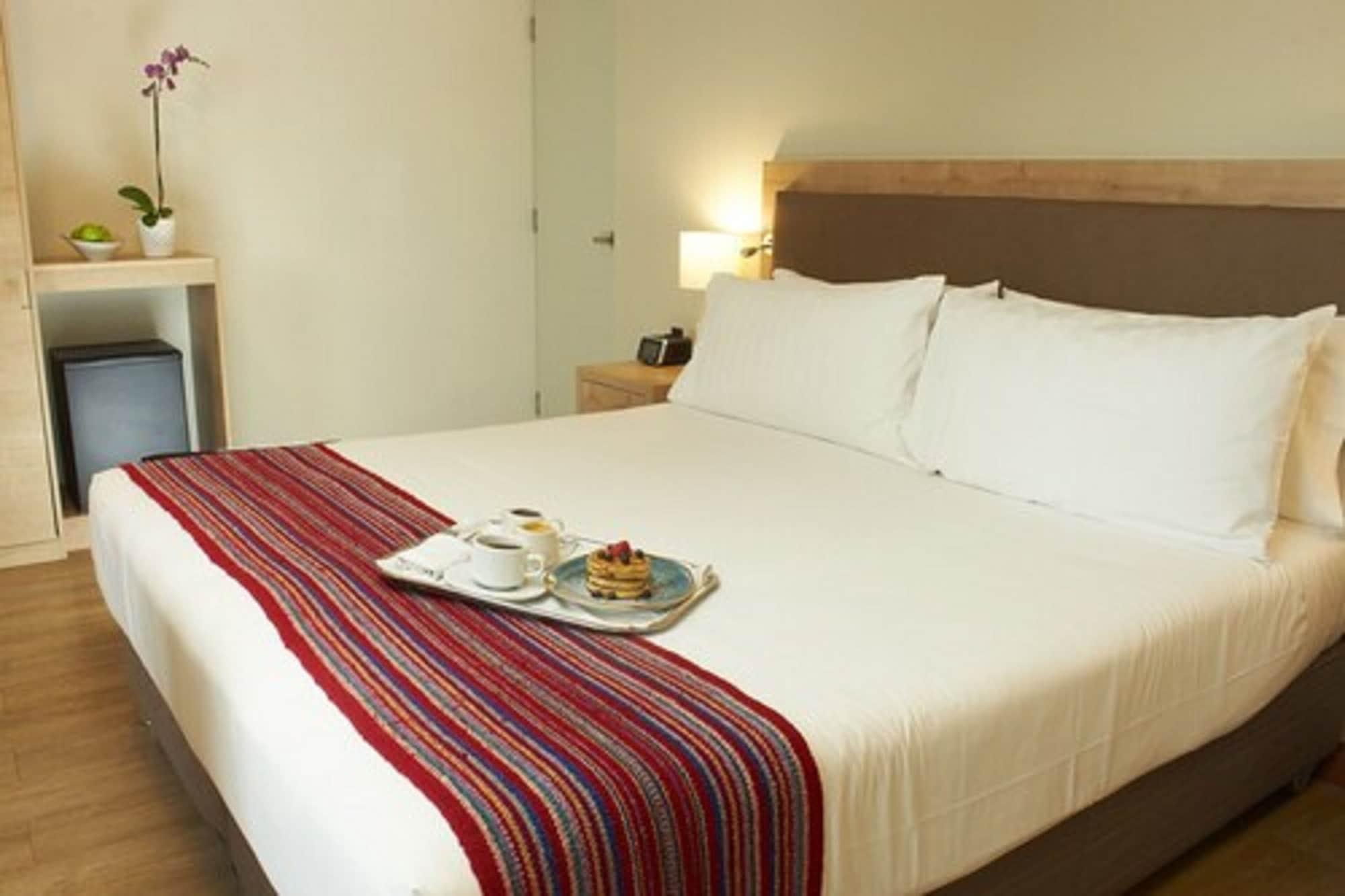 Hotel Estelar San Isidro Лима Экстерьер фото