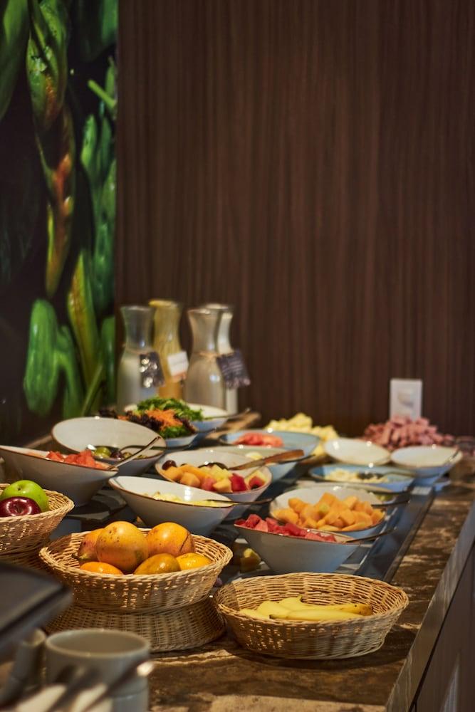 Hotel Estelar San Isidro Лима Экстерьер фото